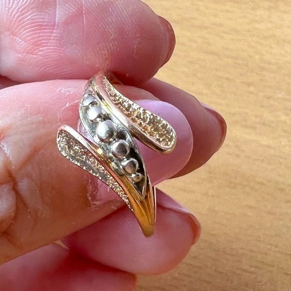 VINTAGE SOVIET UNION RUSSIAN TWO TONE 14K ROSE & WHITE GOLD RING HALLMARKED